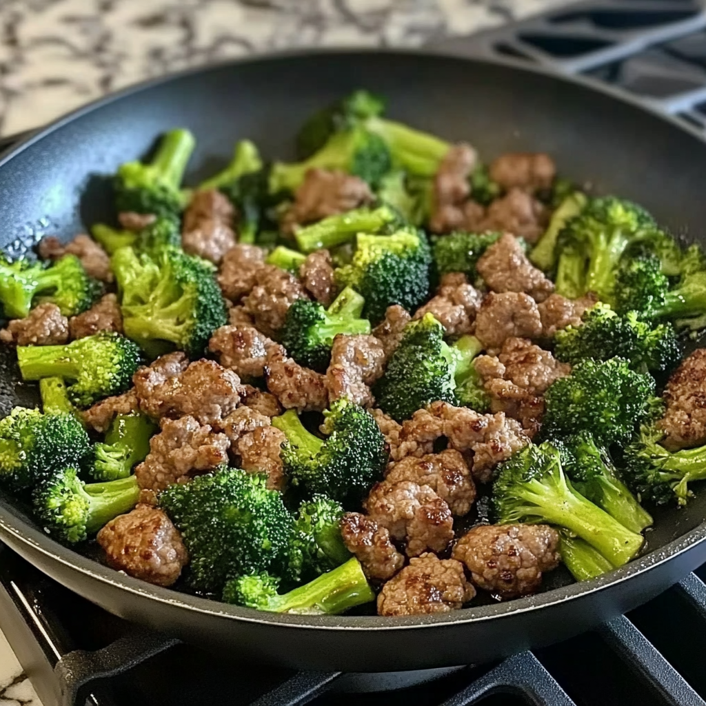 Recipe preparation for Keto Hamburger Broccoli Skillet